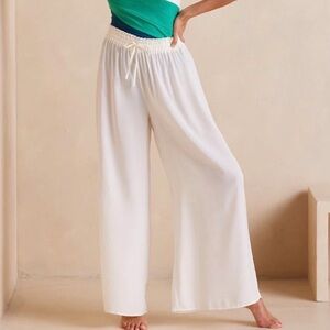 Summersalt The Perfect Palazzo Pant in Cream - Wide-Leg Pants